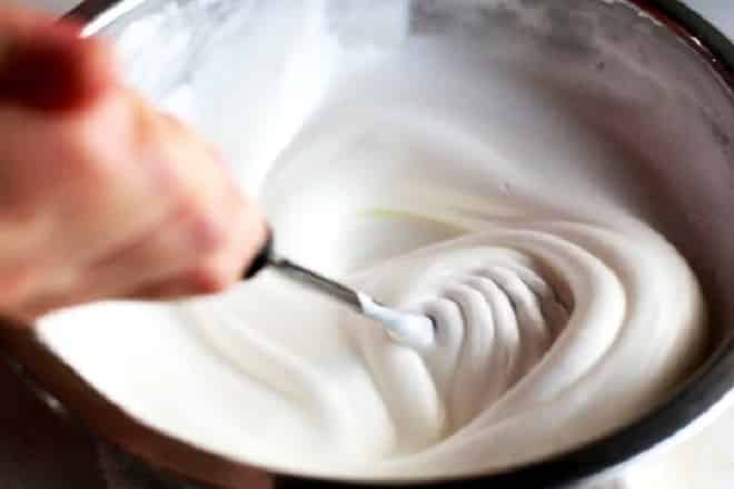 Cách làm bánh cupcake với lòng trắng trứng