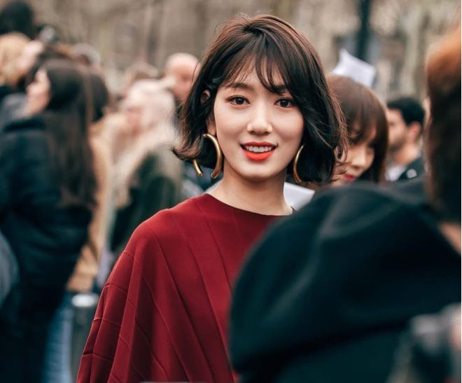 Park Shin Hye đến dự tuần lễ thời trang tại Milan