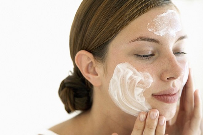 Làm sạch da mặt các bước chăm sóc da cơ bản 