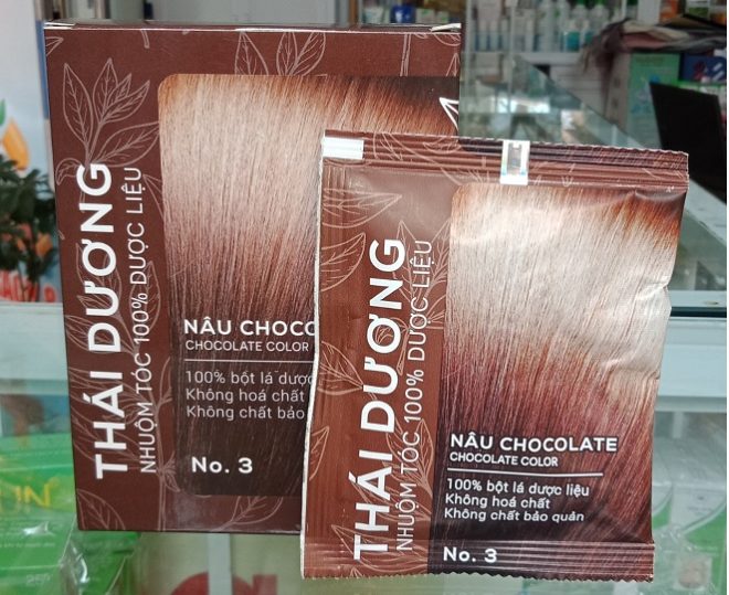 Có nên sử dụng Thuốc nhuộm tóc Thái Dương hay không? Đó là thắc mắc của nhiều người khi muốn thay đổi màu tóc. Tuy nhiên, với đánh giá chính xác về ưu điểm và nhược điểm của sản phẩm, bạn hoàn toàn có thể yên tâm lựa chọn.