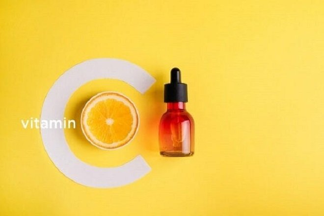 Cách làm huyết thanh trị mụn với vitamin C
