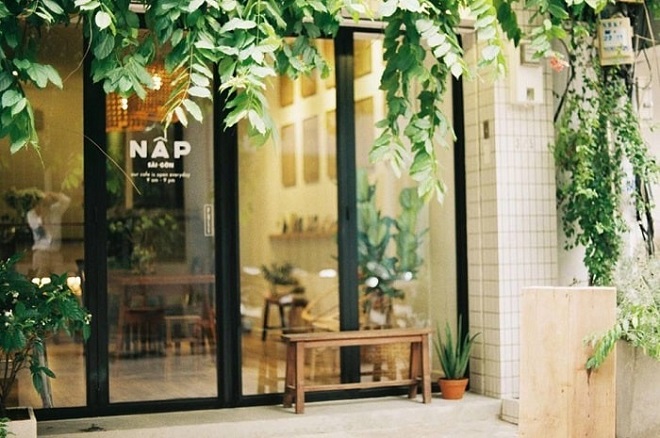 Nấp Sài Gòn