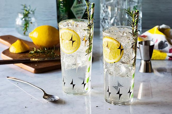 Cocktail Rượu Gin Nước Dừa