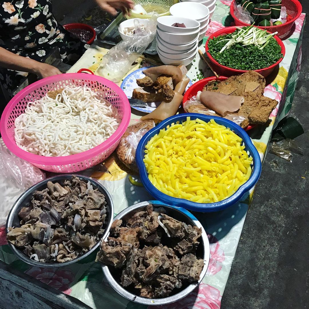 Bánh canh Hàn Thuyên   Quán ăn ngon ở Huế