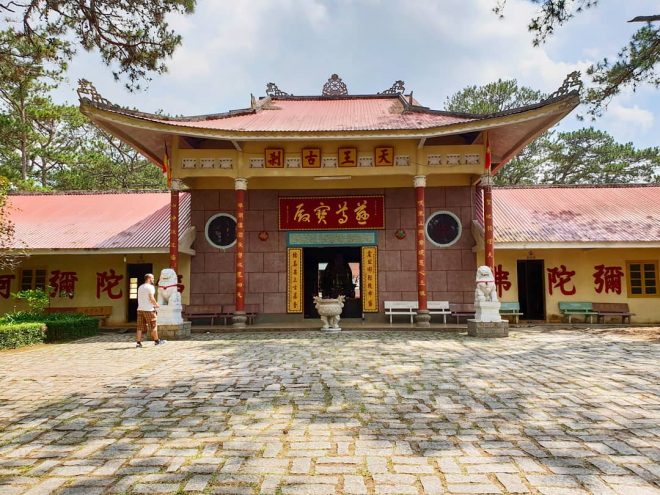 Không gian chùa trung quốc
