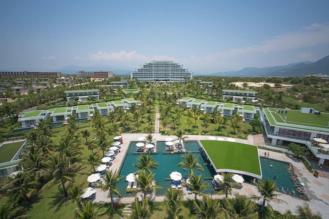 Cam Ranh Riviera Beach resort & spa có diện tích rộng lớn
