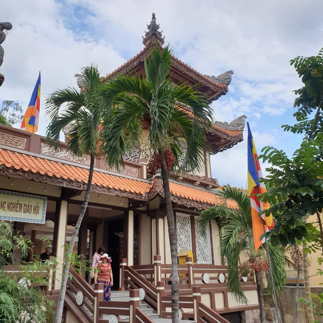 Một góc bình yên trong ngôi chùa mang đậm nét kiến ​​trúc Việt Nam 