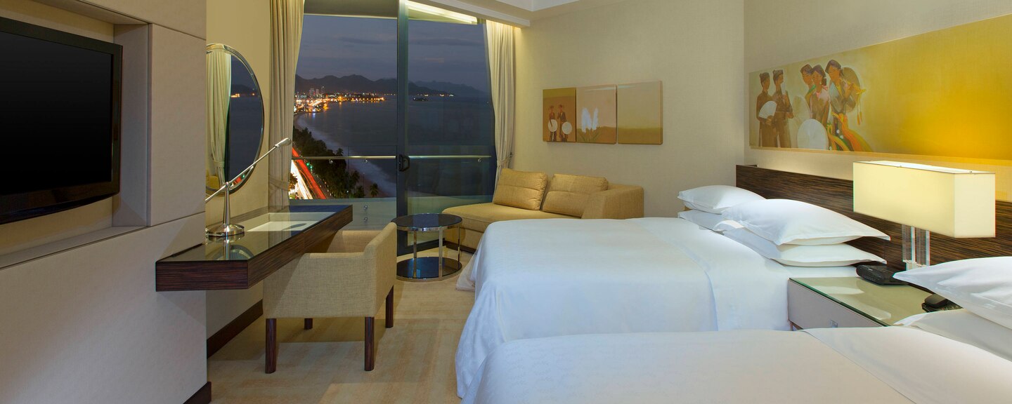 Phòng Deluxe với thiết kế tinh tế Khách sạn Sheraton Nha Trang 