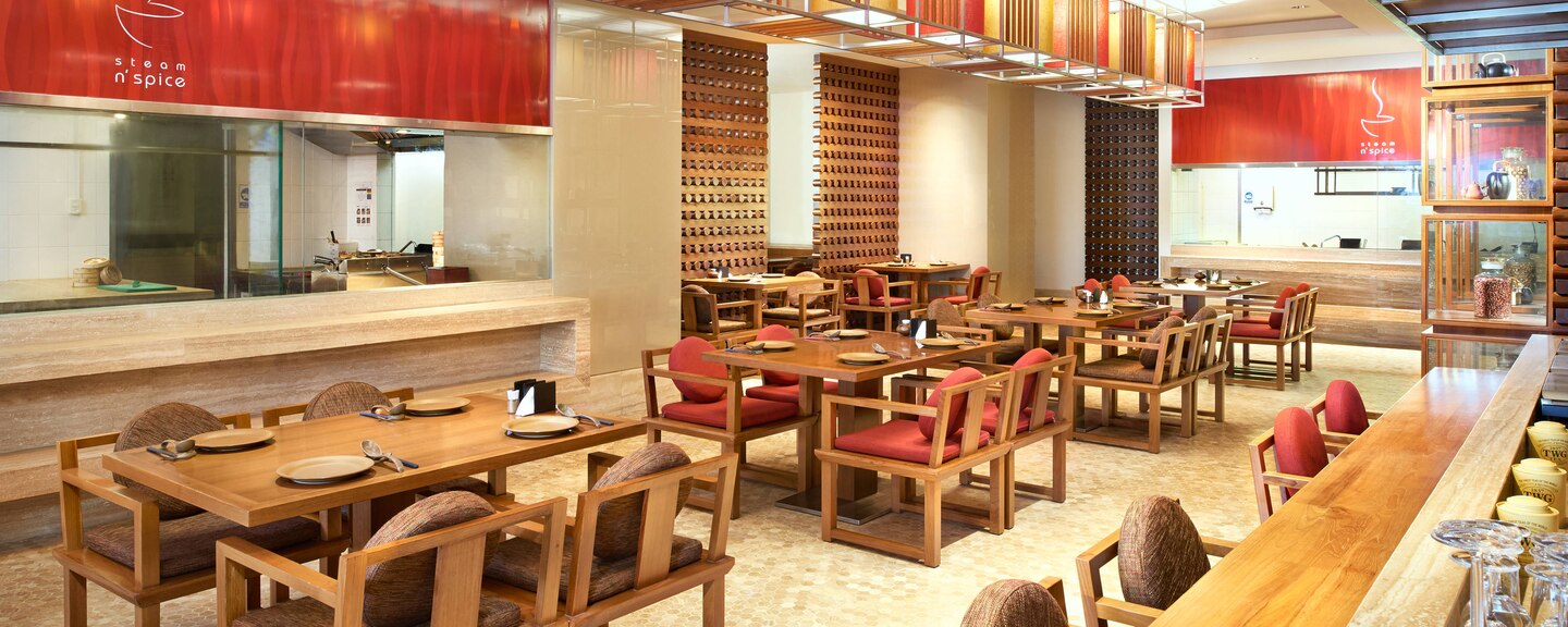 Nhà hàng Steam n'Spice Khách sạn Sheraton Nha Trang 