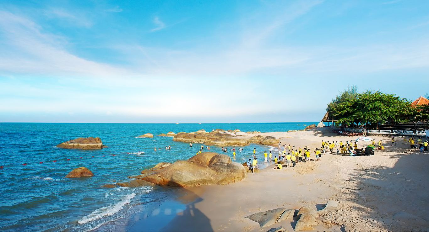 Biển Long Hải là bãi biển phù hợp với những chuyến đi cuối tuần của gia đình bạn