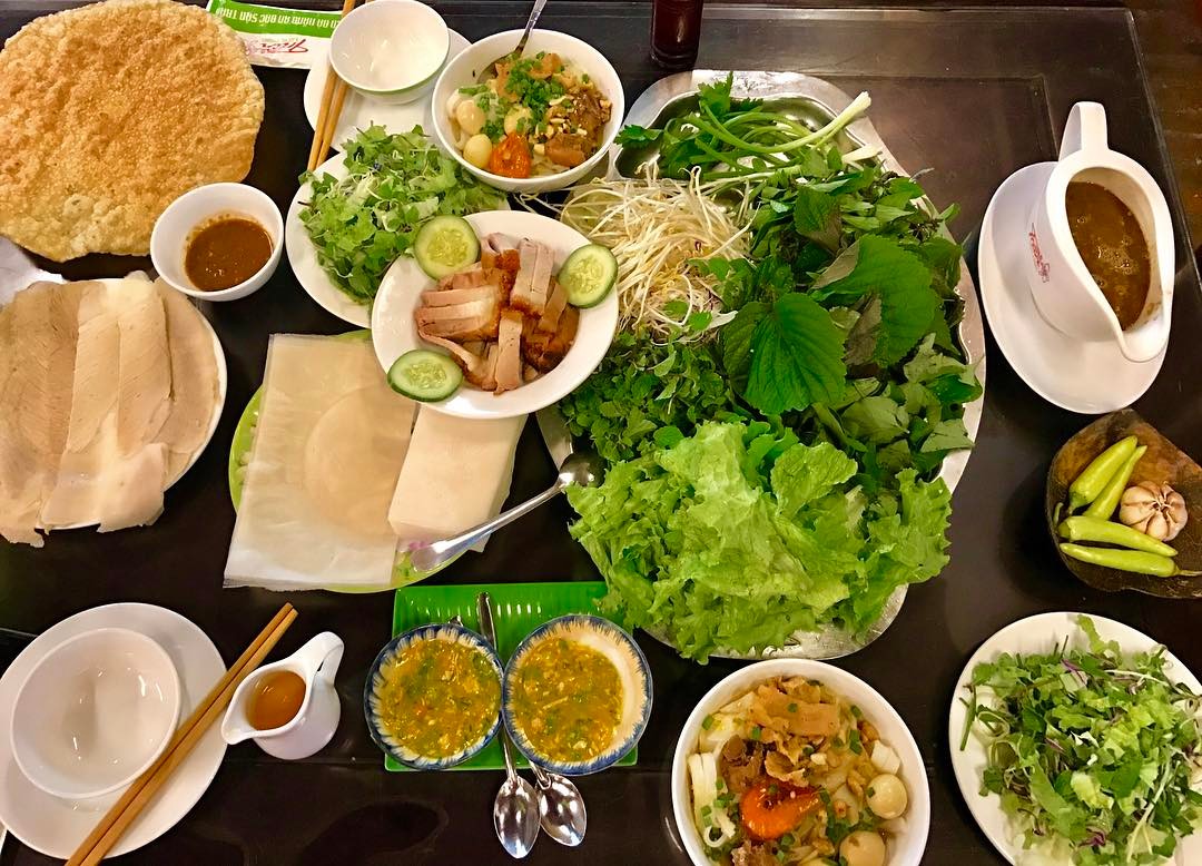 Quán Trần Đà Nẵng có menu gồm nhiều món ngon đặc sản