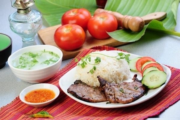 Cách làm cơm tấm Sài Gòn ngon đúng điệu đơn giản