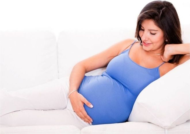 Bà bầu nên nằm nghiêng bên nào để không ảnh hưởng đến thai nhi?
