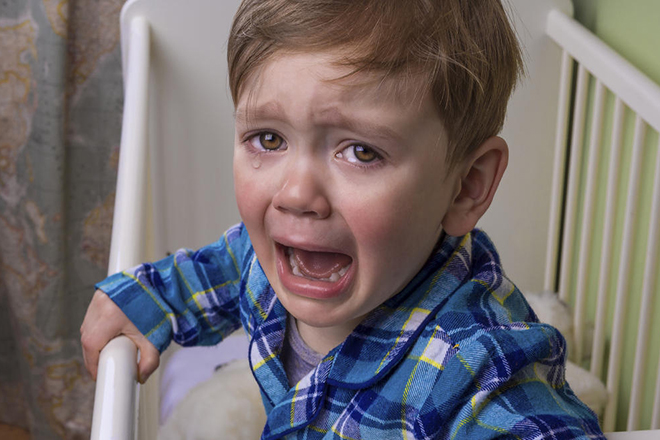 Trẻ khóc đêm – nỗi kinh hoàng về đêm không chỉ của trẻ nhỏ mà còn của cả các bậc cha mẹ