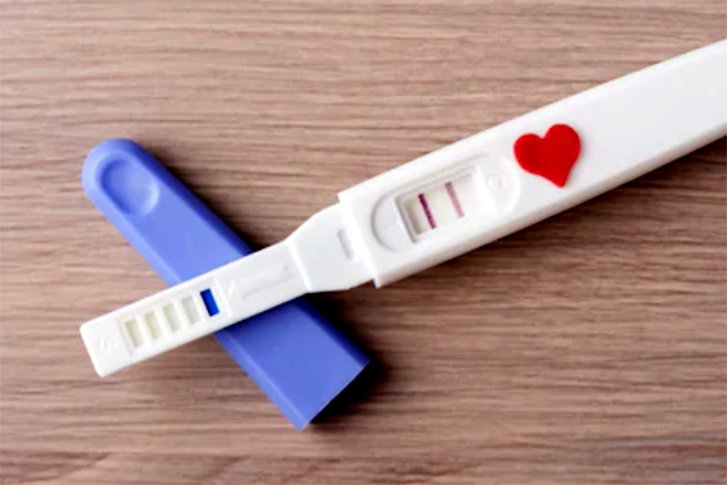 Cách sử dụng que thử thai tại nhà đúng cách