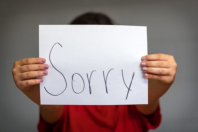 5 cách đơn giản nhất để dạy bé xin lỗi hiệu quả