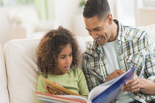 Cách đọc sách cho con nghe, bố mẹ đã làm đúng chưa?