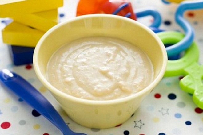 Cách nấu bột với sữa công thức cho bé ăn dặm cực đơn giản