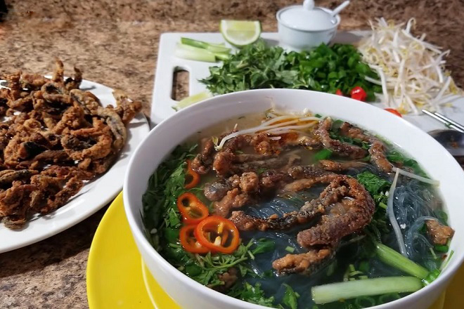 Cách nấu bún lươn Hà Nội 