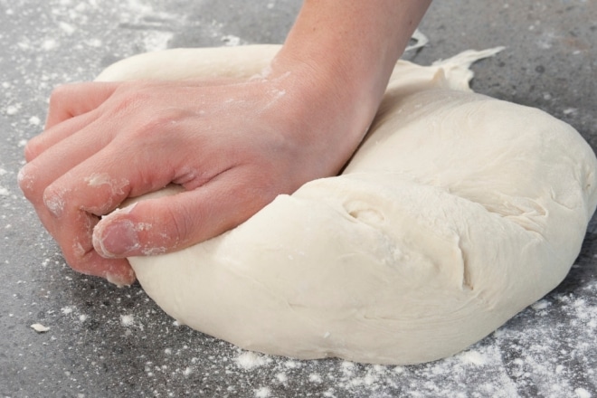 Kneading tapioca flour