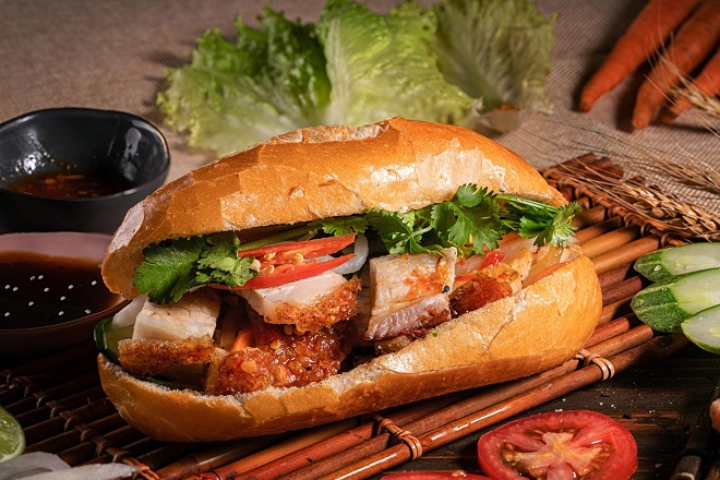 2 Cách Làm Bánh Mì Thịt Nguội Và Thịt Quay Hấp Dẫn Cho Bữa ăn Sáng Tràn đầy Năng Lượng 6614