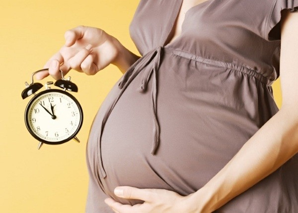Dấu hiệu sắp sinh trước 2 tuần khi mang thai lần đầu mẹ nên biết