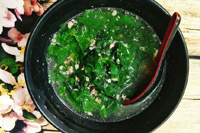 Cách nấu nướng canh rau xanh ngót với thịt heo nạc – Canh ngon dễ dàng làm