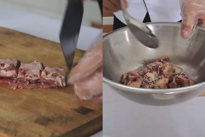 cắt khúc thịt bò và ướp với gia vị