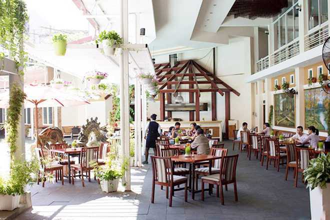 Nhà hàng phố nướng Đệ Nhất là quán nướng ngon ở thành phố Hồ Chí Minh