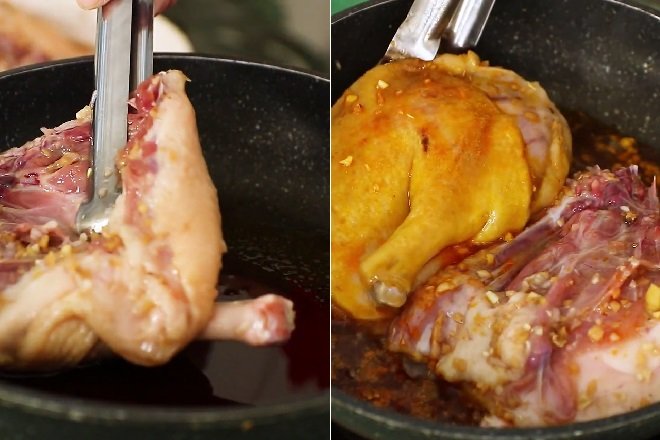 gắp đùi vịt vào chảo chiên với màu dầu điều